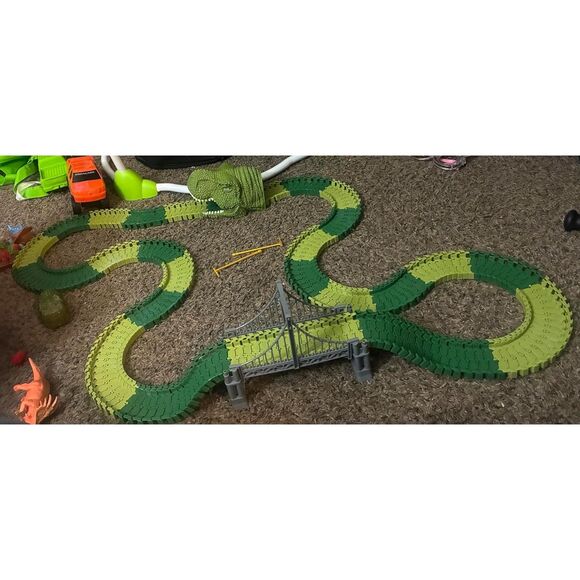 Dinosaur Race Car Track Set With Light & Sound Create a Dino World Adventure - Picture 3 of 5